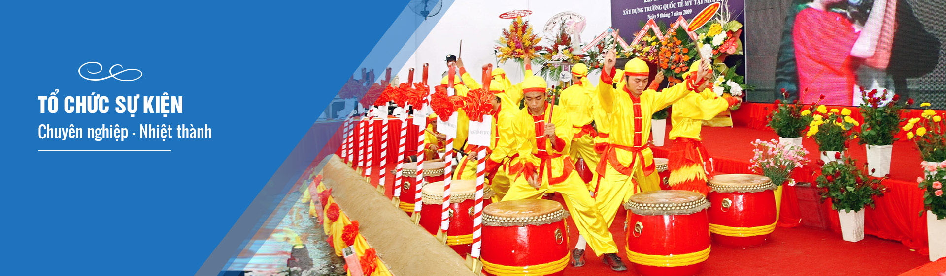banner to chuc su kien